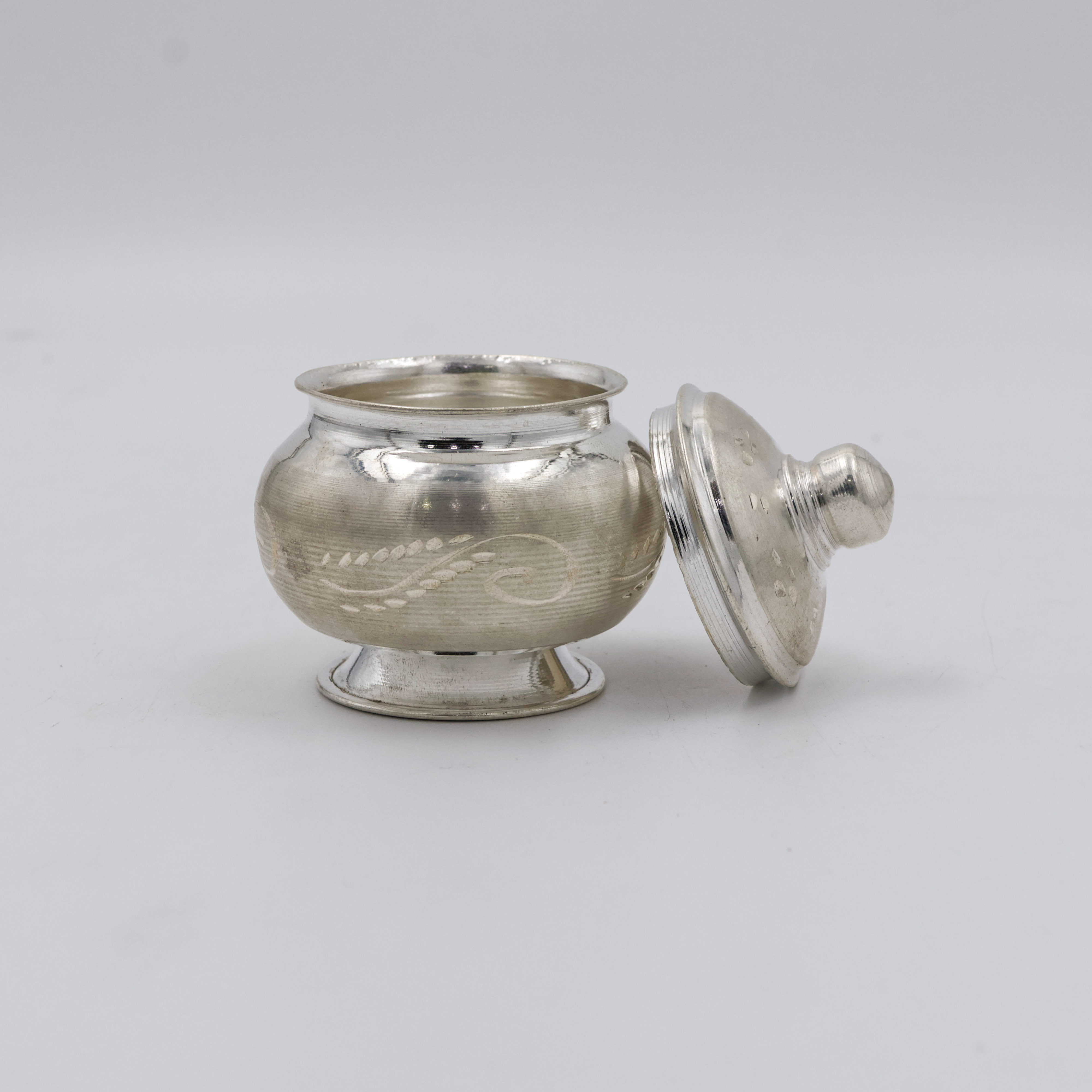 New Akshaya Jewellers - Silver Kum Kum Dabbi